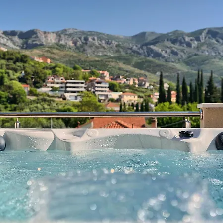 Romantic Retreat Private Jacuzzi And Mountain Views Split Area * Srinjine