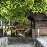 Relax Split Area With Private Jacuzzi On Terrace With Mountain View