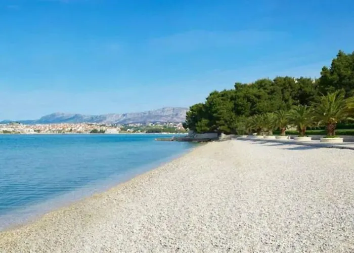 Relax Split Area With Private Jacuzzi On Terrace With Mountain View Appartamento